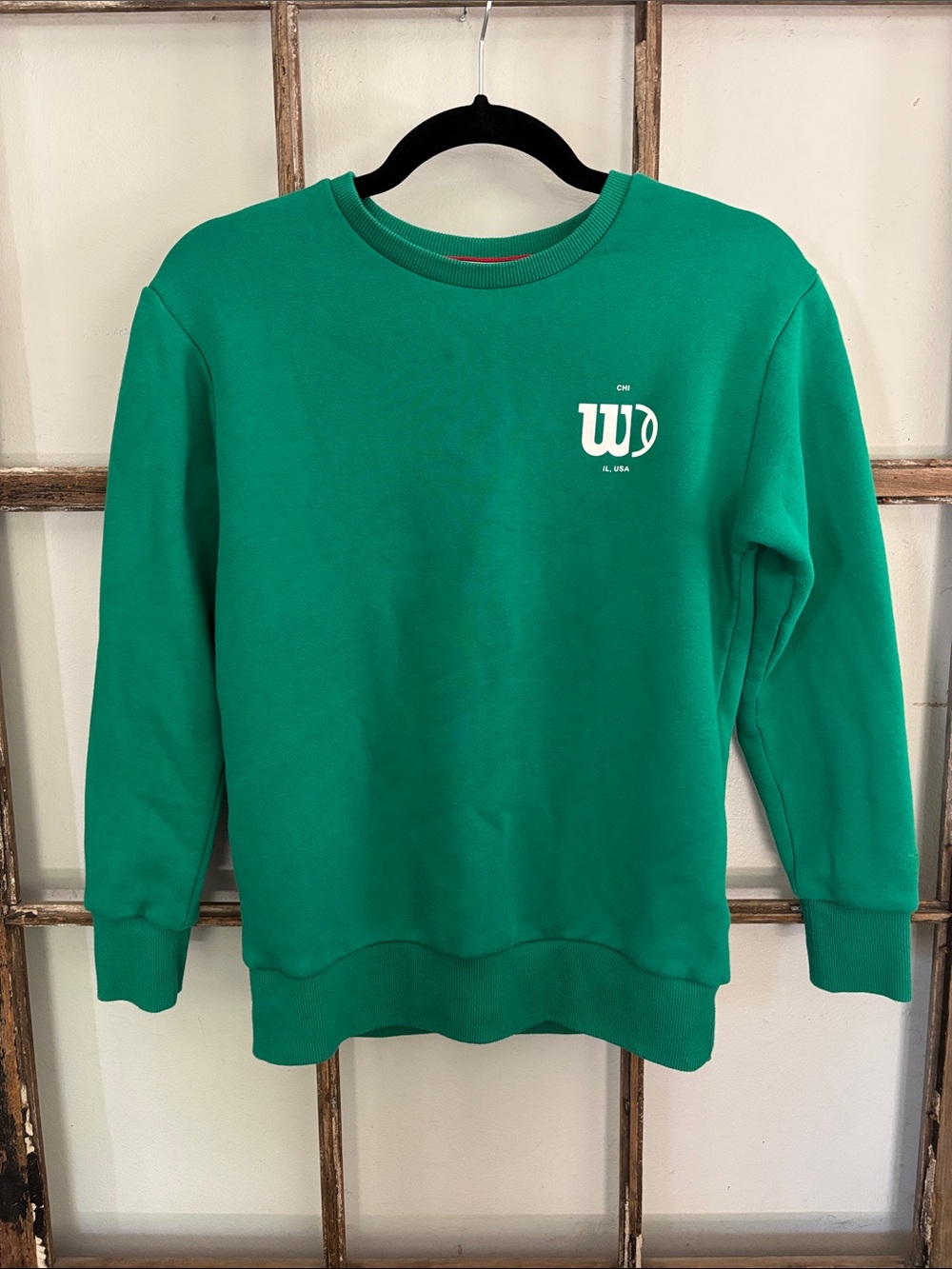 Wilson girl’s crewneck sweatshirt